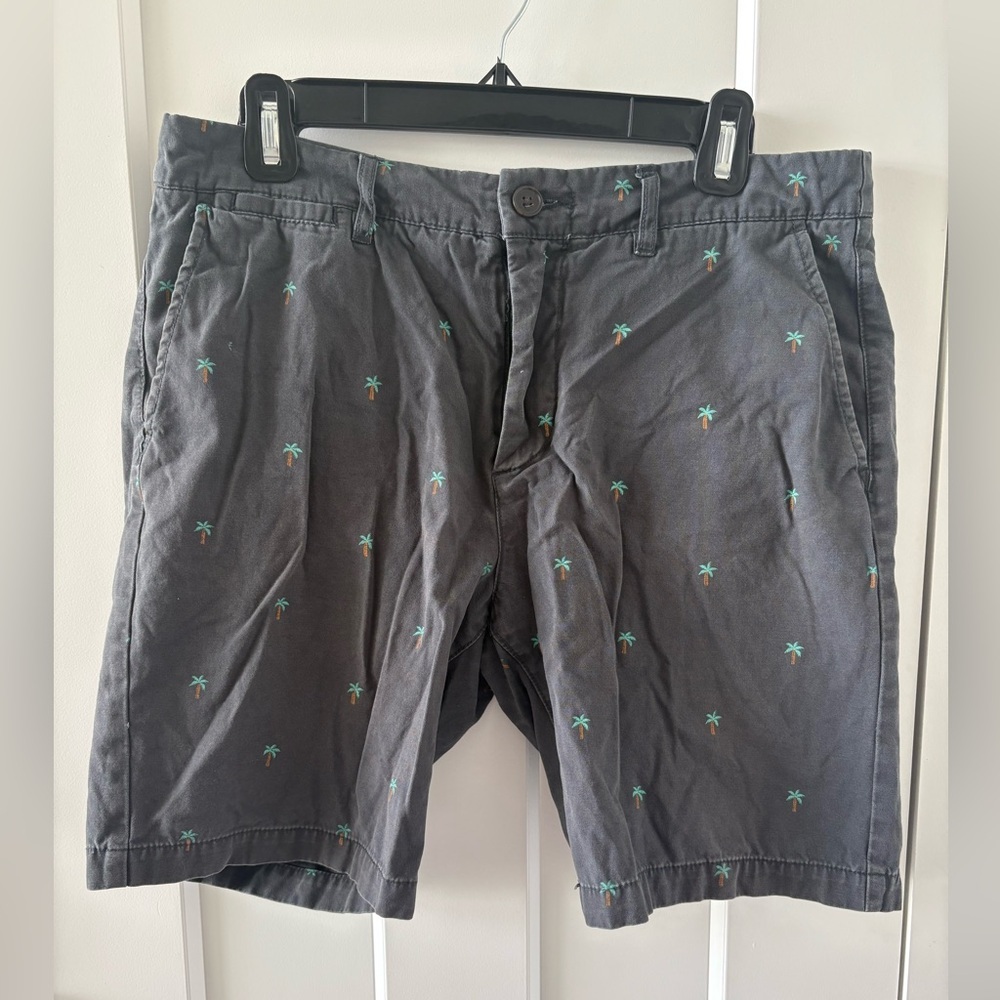 H&M Palm Tree Printed Chino Shorts